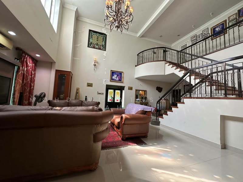 Bungalow for Sale in Usj 17 (Subang Jaya) - Mohd Aizat Saiful Bahri - Living Room - PropertyGuru.com.my