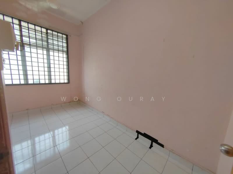 Rumah Teres 1 Tingkat untuk Dijual di Taman Molek (Johor Bahru) - Wong Ouray - PropertyGuru.com.my