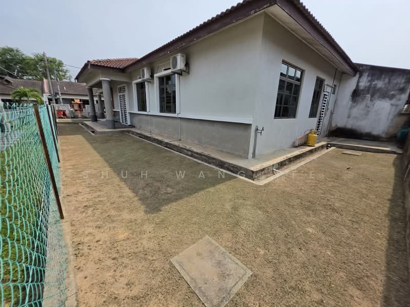 Semi-Detached House for Sale in Taman Saujana Permai (Bukit Katil) - Shuh Wang Yee - Exterior - PropertyGuru.com.my