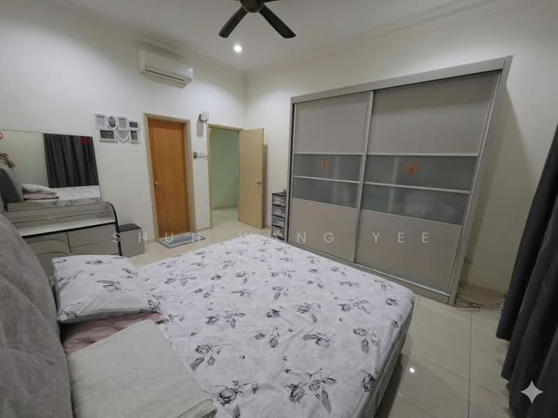 Semi-Detached House for Sale in Taman Saujana Permai (Bukit Katil) - Shuh Wang Yee - Bedroom - PropertyGuru.com.my