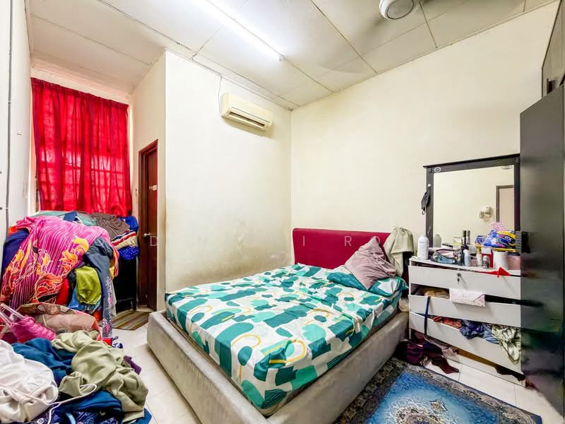 Rumah Teres 1 Tingkat untuk Dijual di Taman Dato Demang (Seri Kembangan) - Mohd Nazri Roslan - PropertyGuru.com.my