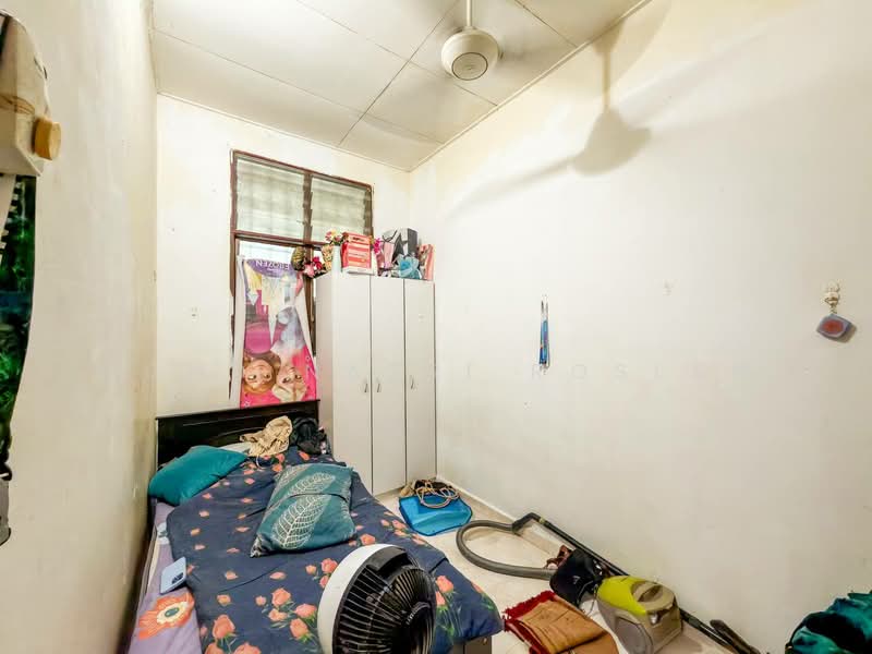 Rumah Teres 1 Tingkat untuk Dijual di Taman Dato Demang (Seri Kembangan) - Mohd Nazri Roslan - PropertyGuru.com.my