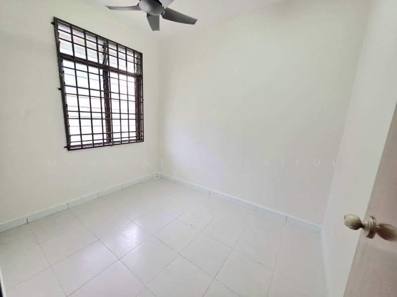 1-storey Terraced House for Sale in Banting (Selangor) - Mohd Aizat Saiful Bahri - Interior - PropertyGuru.com.my