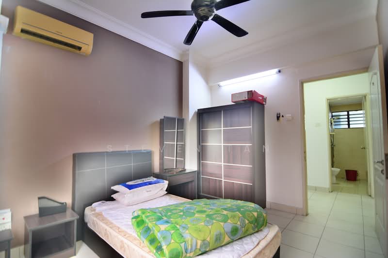Apartment for Sale at Avilla Apartments - Steven Tan - Bedroom - PropertyGuru.com.my