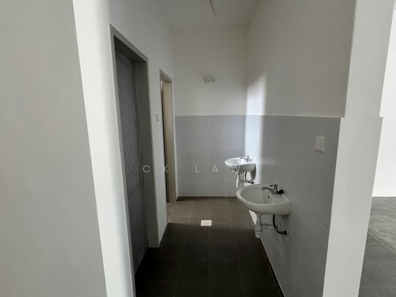 Shop / Office for Rent in Setia Ecohill (Semenyih) - CK Law - Corridor - PropertyGuru.com.my