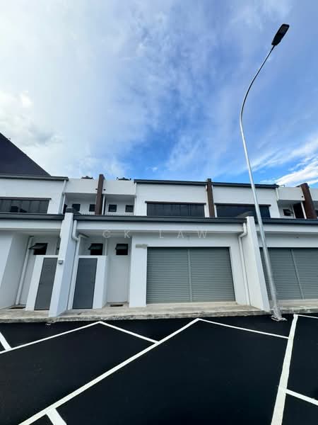 Shop / Office for Rent in Setia Ecohill (Semenyih) - CK Law - Exterior - PropertyGuru.com.my