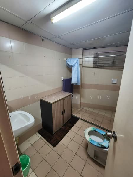 Office for Rent in KLCC (KL City Centre) - Michelle Yun - Bathroom - PropertyGuru.com.my