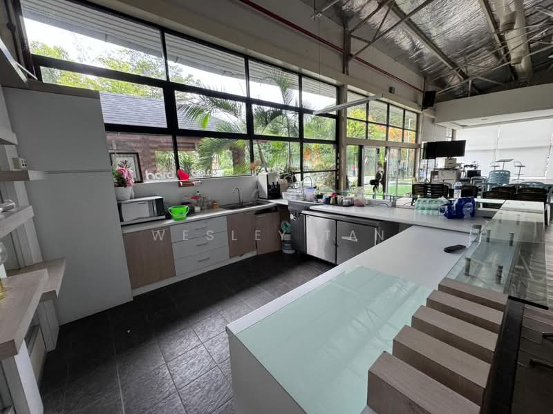 Commercial Bungalow for Rent in Ujong Pasir (Melaka) - Wesley Tan - Kitchen - PropertyGuru.com.my