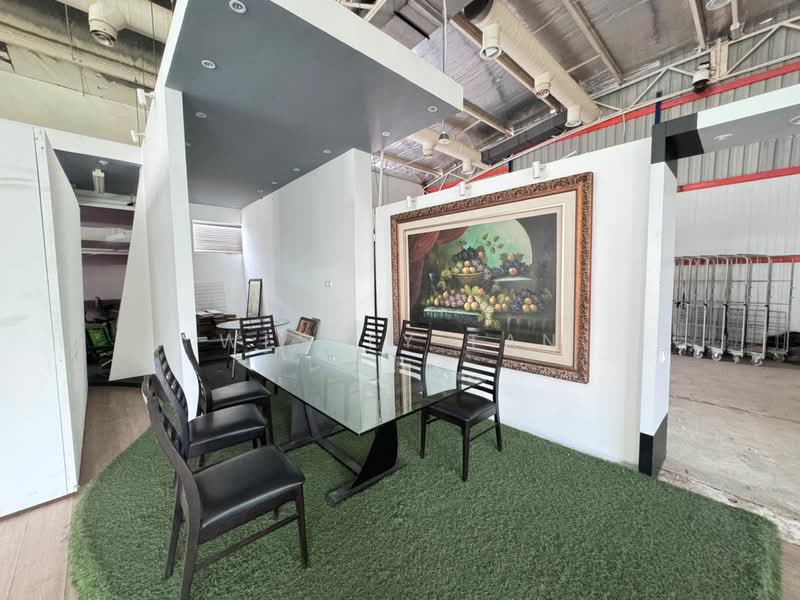 Commercial Bungalow for Rent in Ujong Pasir (Melaka) - Wesley Tan - Dining Room - PropertyGuru.com.my