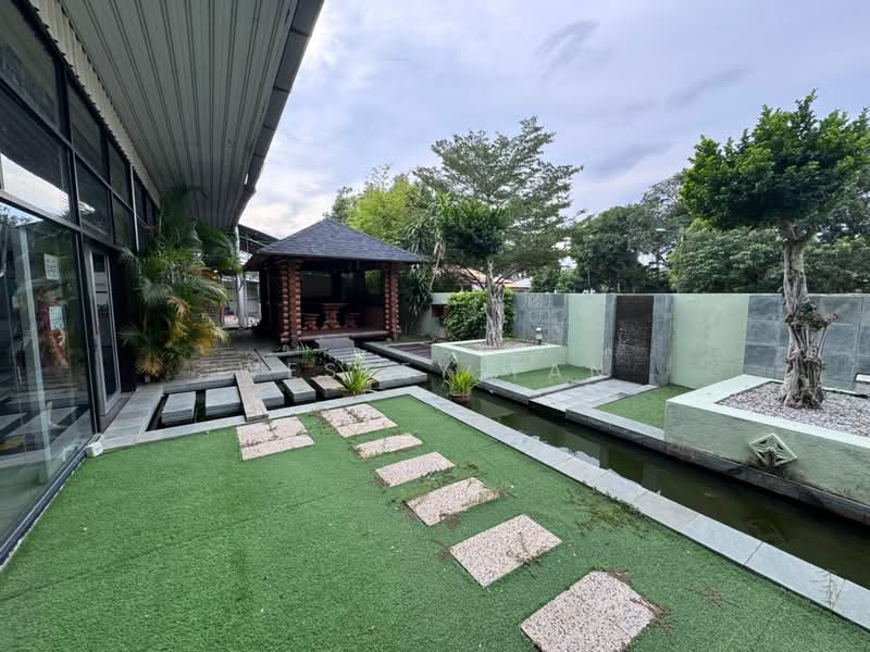 Commercial Bungalow for Rent in Ujong Pasir (Melaka) - Wesley Tan - Exterior - PropertyGuru.com.my