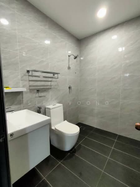 2-storey Terraced House for Sale in Bandar Nusaputra (Puchong) - Siew Yoong - Bathroom - PropertyGuru.com.my