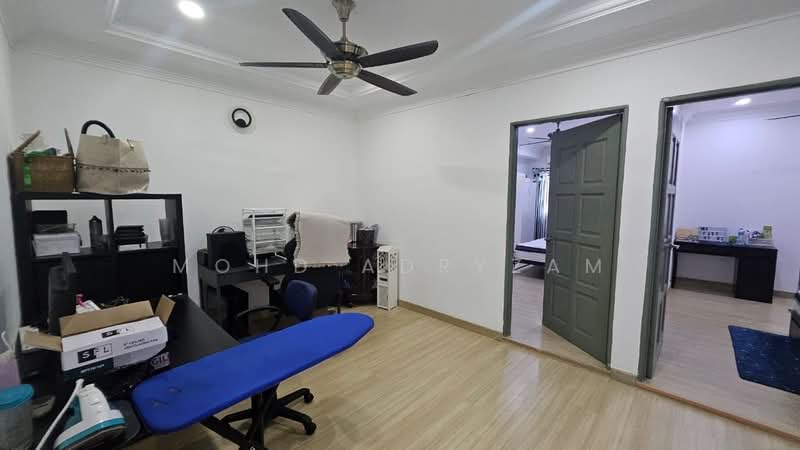 Rumah Teres 2 Tingkat untuk Dijual di Seksyen 4 (Shah Alam) - Mohd Adryzam - PropertyGuru.com.my