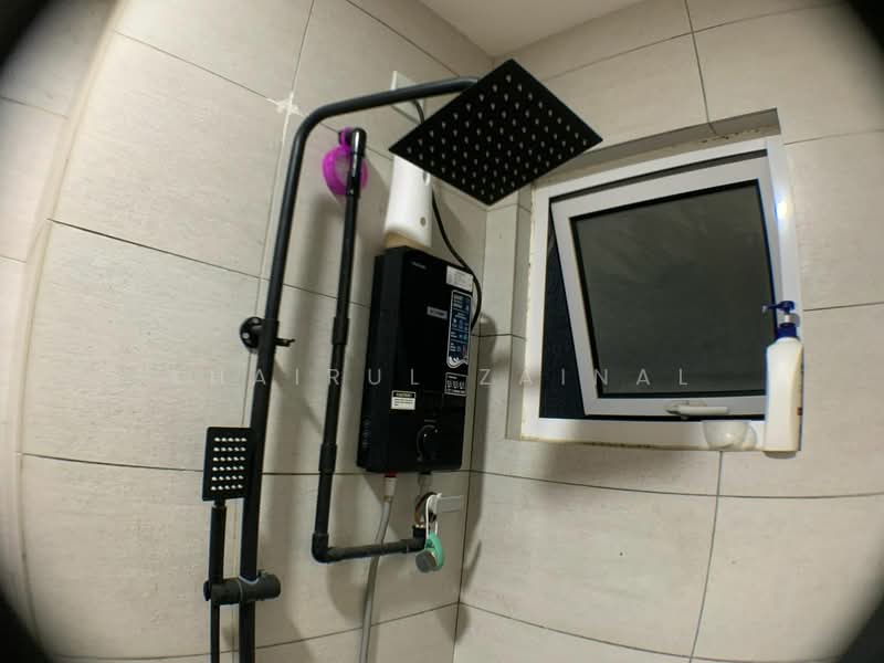 Service Residence for Rent at Residensi Rimbun @ Canopy Hills - Khairul Zainal - Bathroom - PropertyGuru.com.my