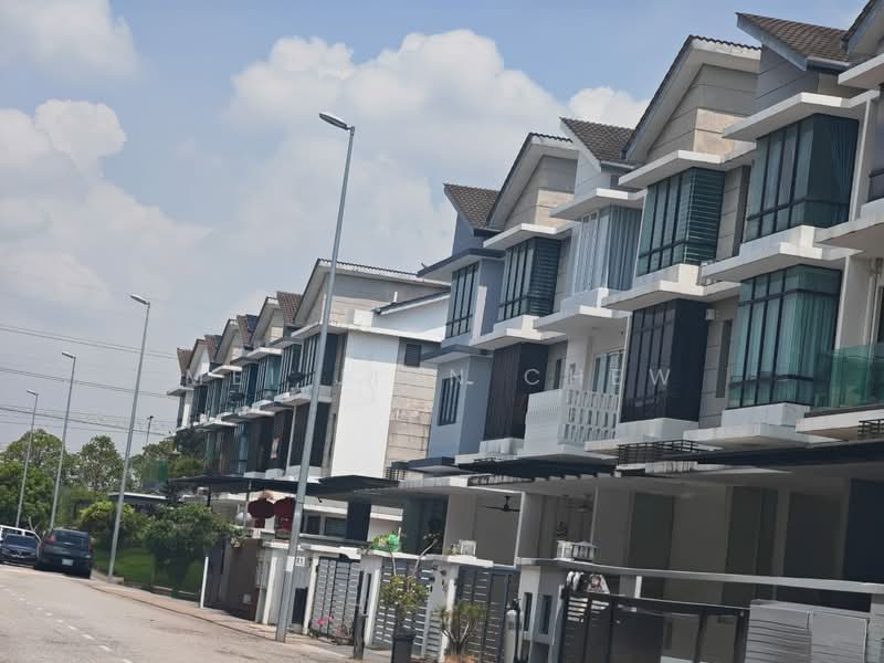 Rumah Teres 2.5 Tingkat untuk Dijual di Bandar Puteri Puchong (Puchong) - MEI JIUN CHEW - Exterior - PropertyGuru.com.my