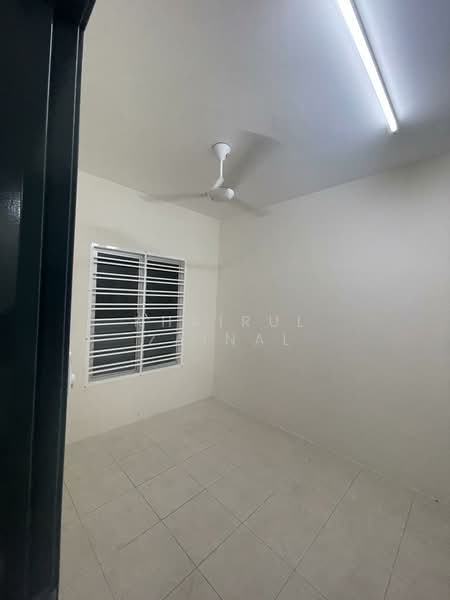 Rumah Teres untuk Disewa di Dengkil (Selangor) - Khairul Zainal - Interior - PropertyGuru.com.my