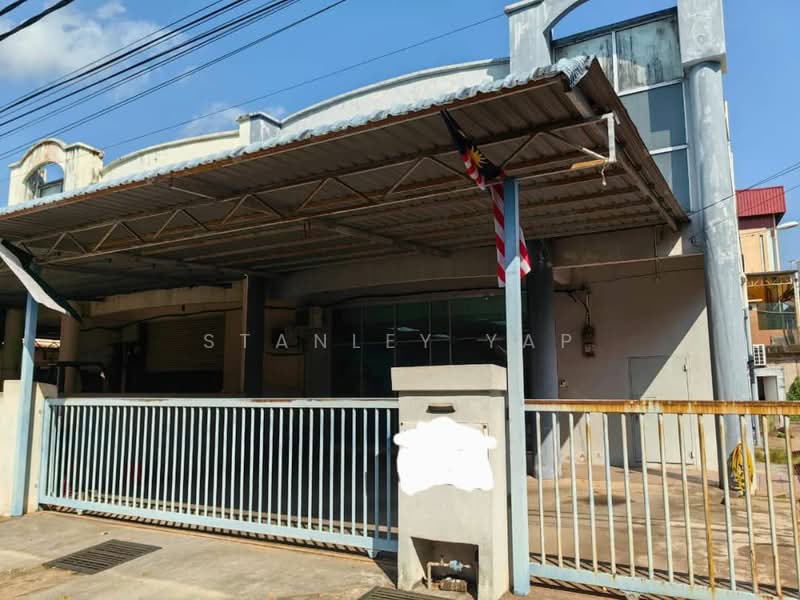 Factory for Sale in Batu Caves (Selangor) - Stanley Yap - Exterior - PropertyGuru.com.my