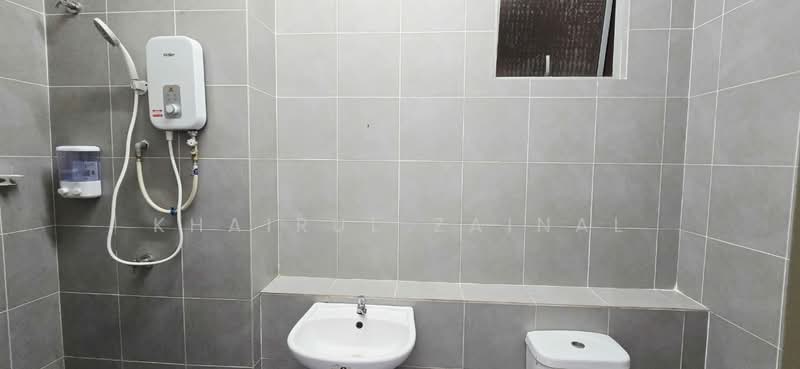 Apartment for Rent at Idaman Abadi - Khairul Zainal - Bathroom - PropertyGuru.com.my