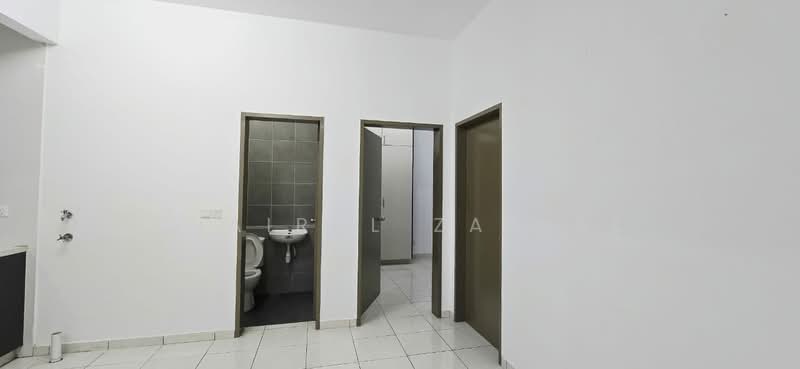 Apartment for Rent at Idaman Abadi - Khairul Zainal - Bathroom - PropertyGuru.com.my