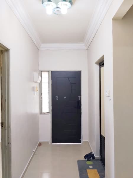 Flat for Rent at Seri Taman Tanjung - Jerry Tan - Entrance - PropertyGuru.com.my