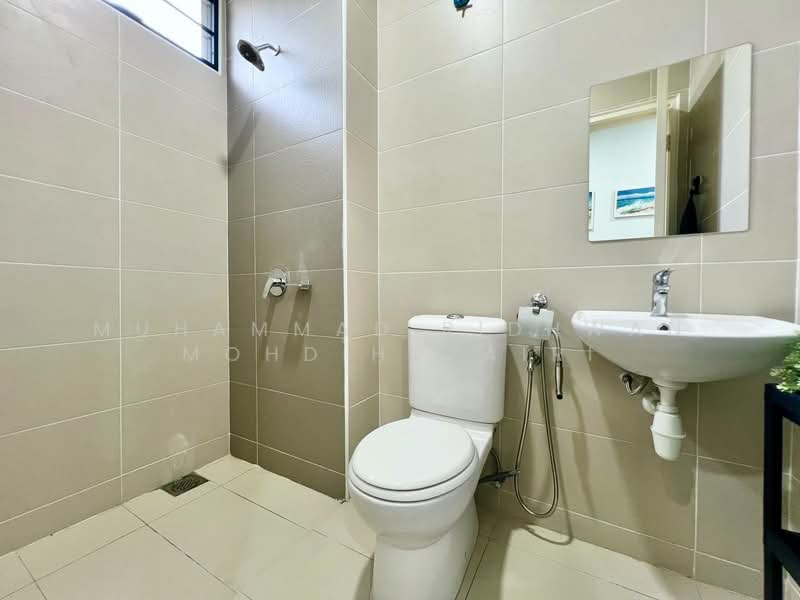 Semi-Detached House for Sale in Sepang (Selangor) - Muhammad Ridhwan Mohd Huzairi - Bathroom - PropertyGuru.com.my