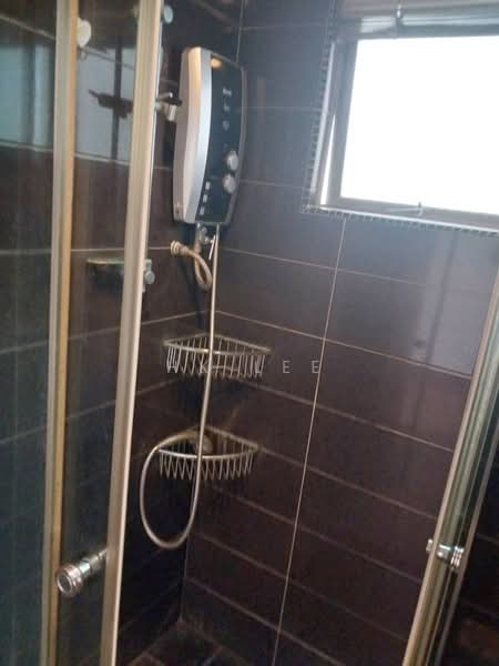 Kondominium untuk Disewa di Kiara View - HK Lee - Bathroom - PropertyGuru.com.my