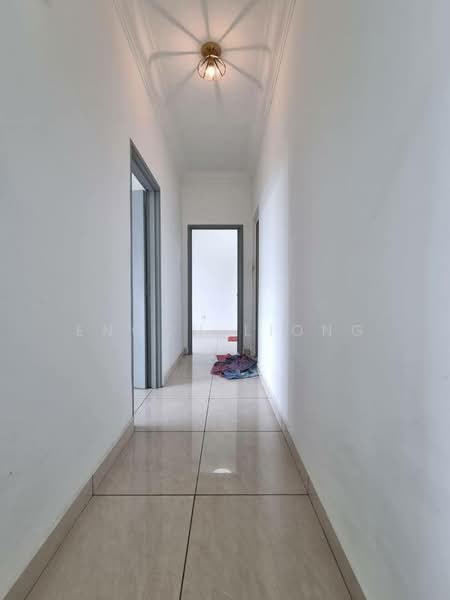 Service Residence for Rent at Pangsapuri Tanah Emas (Golden Sands) - Enoch Liong - Corridor - PropertyGuru.com.my