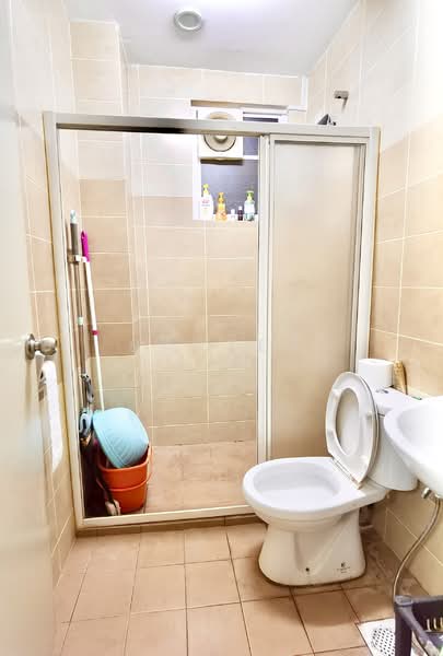 Townhouse for Sale in Kajang (Selangor) - Baxter Lim - Bathroom - PropertyGuru.com.my