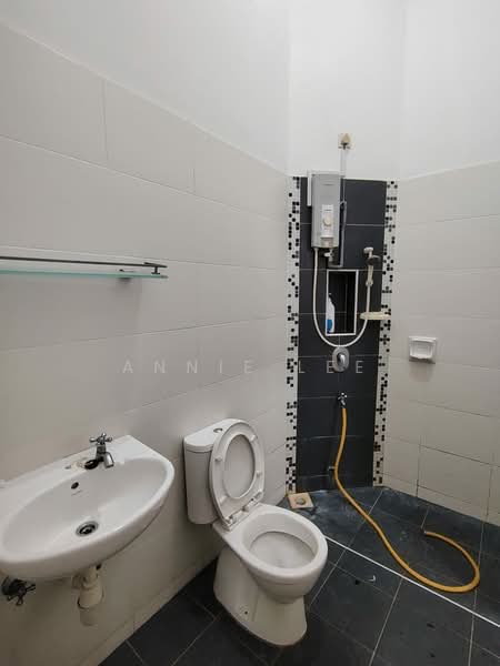 Rumah Kluster untuk Disewa di Bukit Indah (Iskandar Puteri (Nusajaya)) - Annie Lee - Bathroom - PropertyGuru.com.my