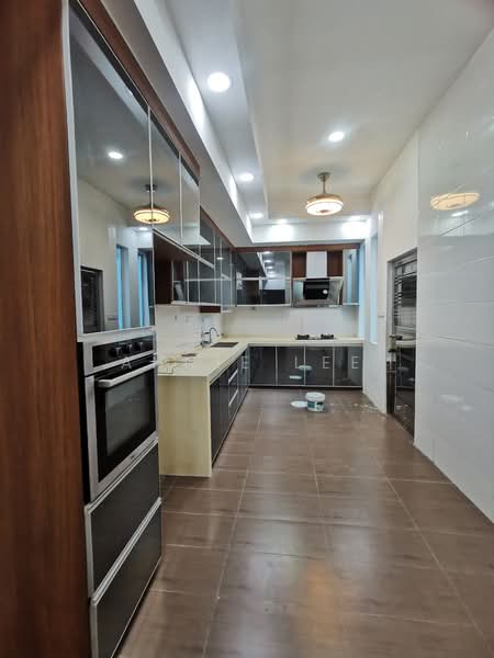 Cluster House for Rent in Bukit Indah (Iskandar Puteri (Nusajaya)) - Annie Lee - Kitchen - PropertyGuru.com.my