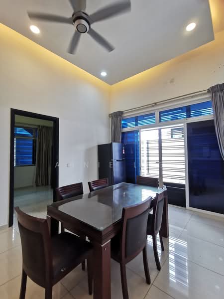 Cluster House for Rent in Bukit Indah (Iskandar Puteri (Nusajaya)) - Annie Lee - Dining Room - PropertyGuru.com.my
