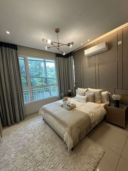 Service Residence for Sale at Vista Tiara (MBW Bay) - Bella Tan - Bedroom - PropertyGuru.com.my