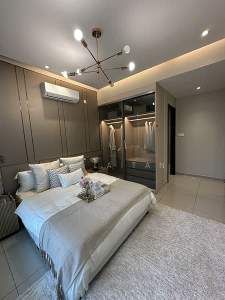 Service Residence for Sale at Vista Tiara (MBW Bay) - Bella Tan - Bedroom - PropertyGuru.com.my