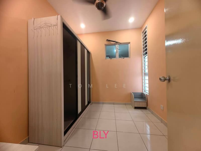 For Rent - Trifolis