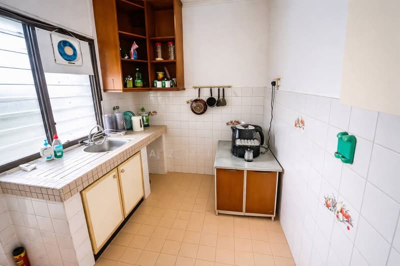 Apartment for Sale at Kenari Apartment - Azmi . - PropertyGuru.com.my