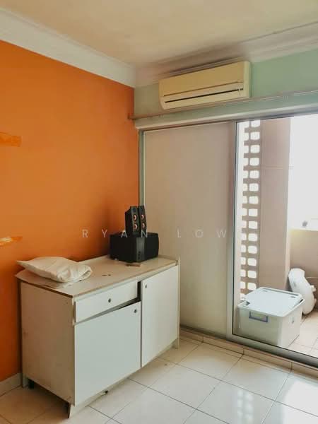 Pangsapuri untuk Dijual di Aliran Damai - Ryan Low - Interior - PropertyGuru.com.my
