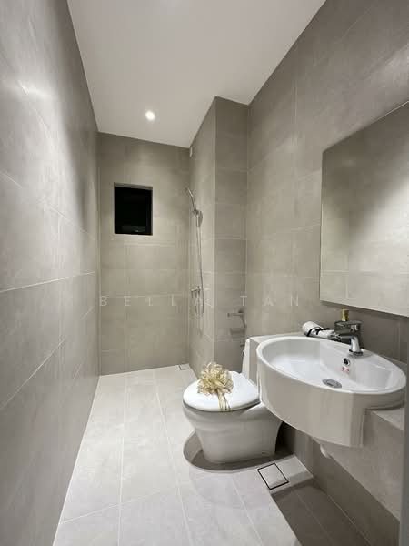 Service Residence for Sale at Southkey NADI Residences - Bella Tan - Bathroom - PropertyGuru.com.my