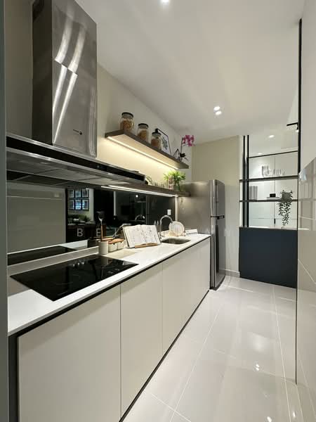 Service Residence for Sale at Southkey NADI Residences - Bella Tan - Kitchen - PropertyGuru.com.my