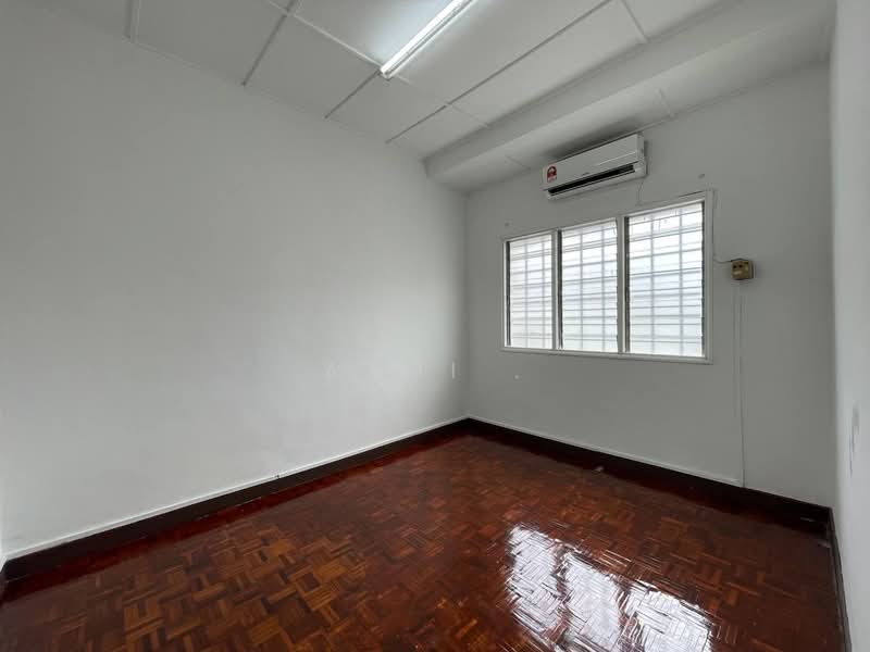 Rumah Teres 2 Tingkat untuk Dijual di Usj 9 (Subang Jaya) - Azmi . - PropertyGuru.com.my