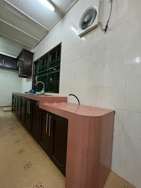 Terraced House for Sale in Bandar Mahkota Cheras (Cheras) - Ryan Low - Kitchen - PropertyGuru.com.my
