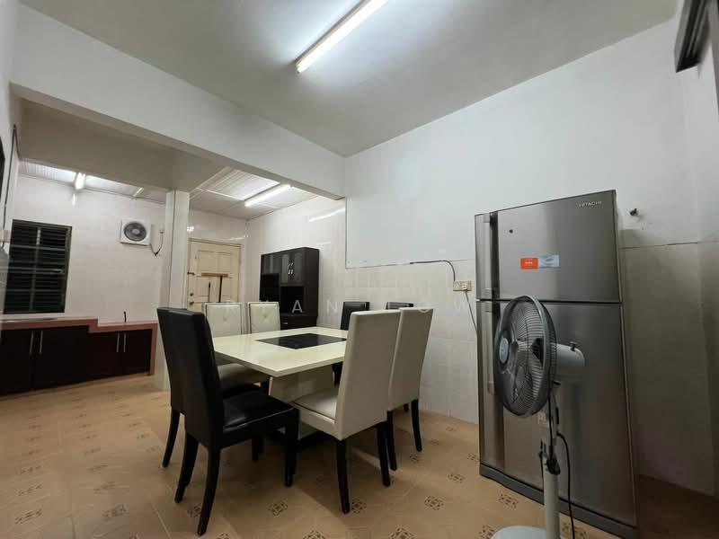 Terraced House for Sale in Bandar Mahkota Cheras (Cheras) - Ryan Low - Dining Room - PropertyGuru.com.my
