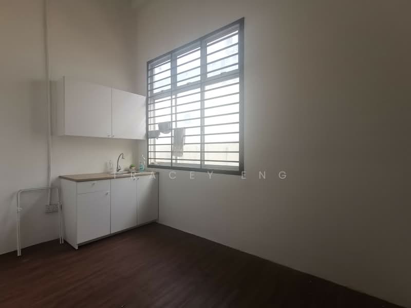 Kedai / Pejabat untuk Dijual di Taman Nusa Sentral (Iskandar Puteri (Nusajaya)) - Tracey Eng - Ground Floor Panty - PropertyGuru.com.my