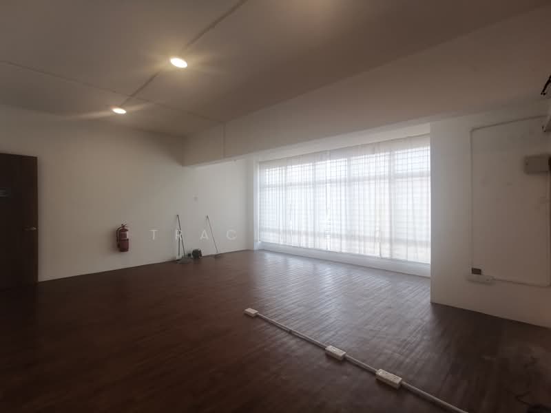 Kedai / Pejabat untuk Dijual di Taman Nusa Sentral (Iskandar Puteri (Nusajaya)) - Tracey Eng - 1st Floor Conference/Meeting Room - PropertyGuru.com.my