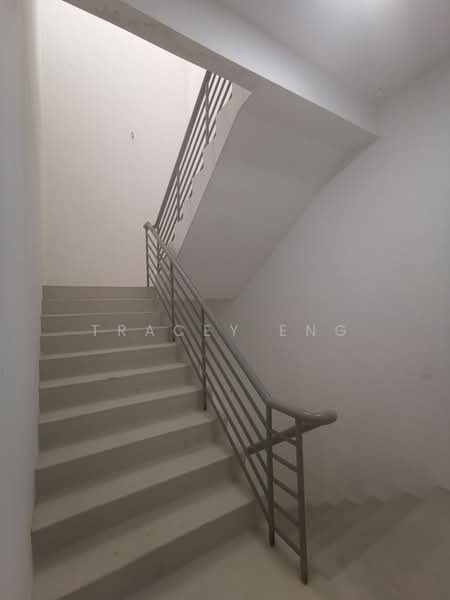 Kedai / Pejabat untuk Dijual di Taman Nusa Sentral (Iskandar Puteri (Nusajaya)) - Tracey Eng - Staircase to 2nd Floor - PropertyGuru.com.my