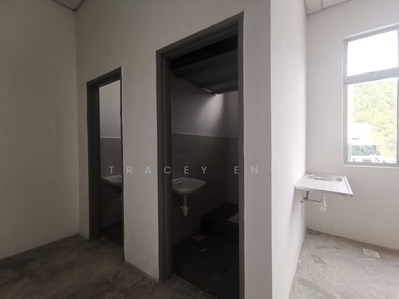 Kedai / Pejabat untuk Dijual di Taman Nusa Sentral (Iskandar Puteri (Nusajaya)) - Tracey Eng - 2nd Floor Wash Room - PropertyGuru.com.my