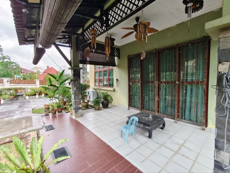 Bungalow for Sale in Seksyen 8 (Shah Alam) - Nazri Hassan - PropertyGuru.com.my