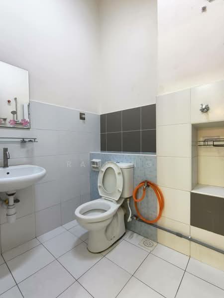 2-storey Terraced House for Rent in Johor Bahru (Johor) - Rain Ng - Bathroom - PropertyGuru.com.my