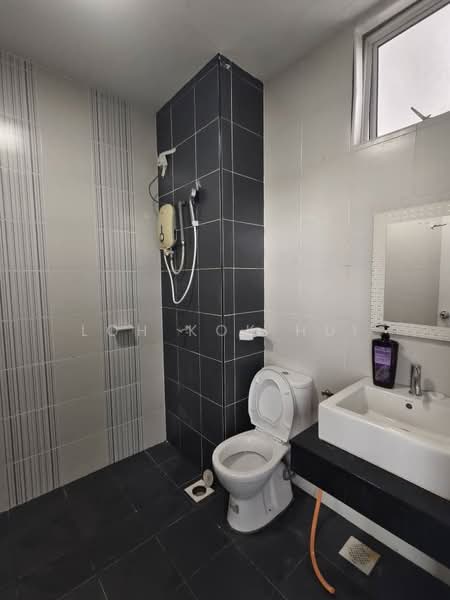 Apartment for Rent at Horizon Residence (Dwi Mutiara) - Loh Kok Hui - Bathroom - PropertyGuru.com.my