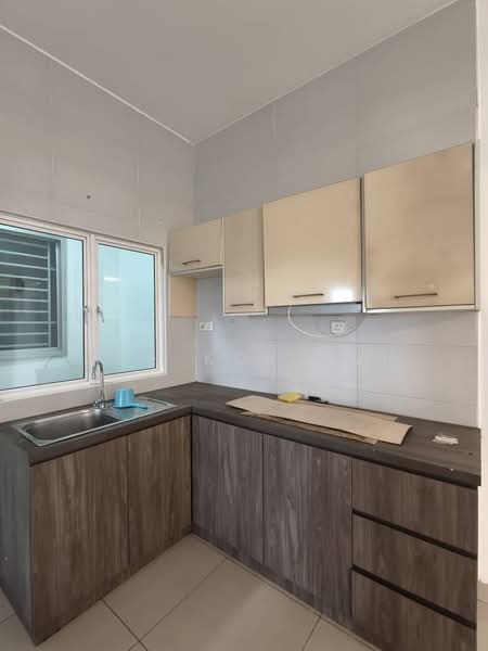 Apartment for Rent at Horizon Residence (Dwi Mutiara) - Loh Kok Hui - Kitchen - PropertyGuru.com.my