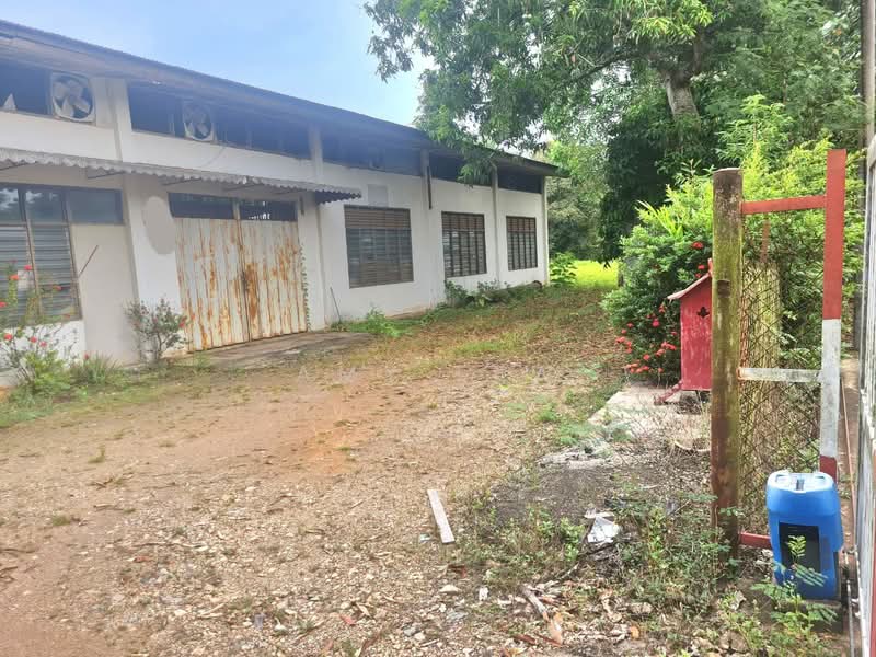 Factory for Rent in Kawasan Perindustrian Songsang (Songsang) - Amy Lew - Exterior - PropertyGuru.com.my