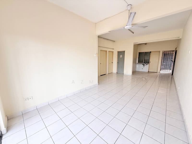 Apartment for Sale at Pangsapuri Merak - Azmi . - PropertyGuru.com.my